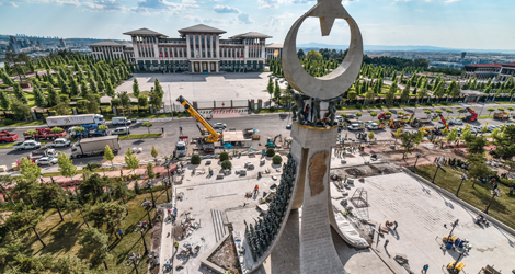 15 Temmuz Şehitler Anıtı