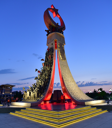 15 Temmuz Şehitler Anıtı